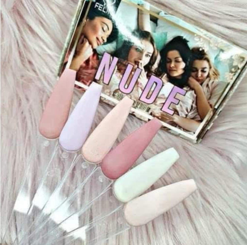 COLECCION ACRILICOS NUDE FELINI